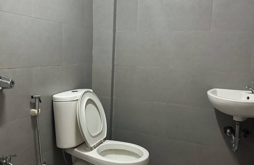 Palanan Hostel | The Hub District Hostel and Dorm