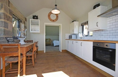 Lesbury Cottage | THE HUFFY HOUSE, pet friendly, character holiday cottage in Alnmouth
