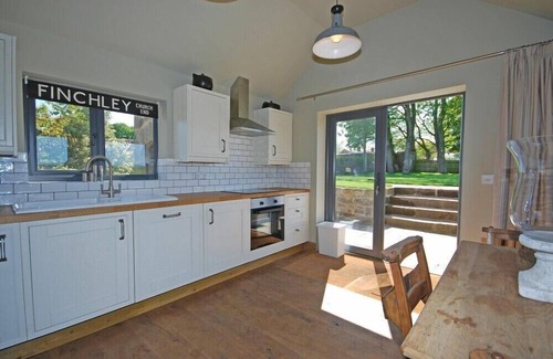 Lesbury Cottage | THE HUFFY HOUSE, pet friendly, character holiday cottage in Alnmouth