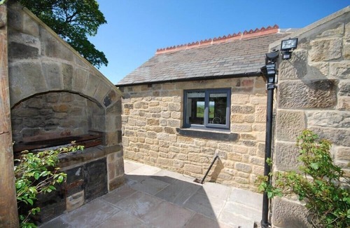 Lesbury Cottage | THE HUFFY HOUSE, pet friendly, character holiday cottage in Alnmouth