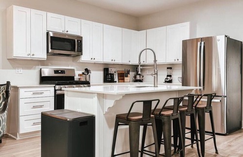 North Charleston House | The Hugo Hideout~Spacious 3br/2.5ba N. Chs home