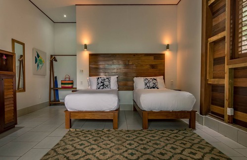 Bocas del Toro Bed & Breakfast | The Hummingbird