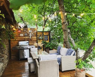 Ciudanovita House | The Hunter House