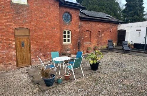 Cosford House | The Hurst Stable