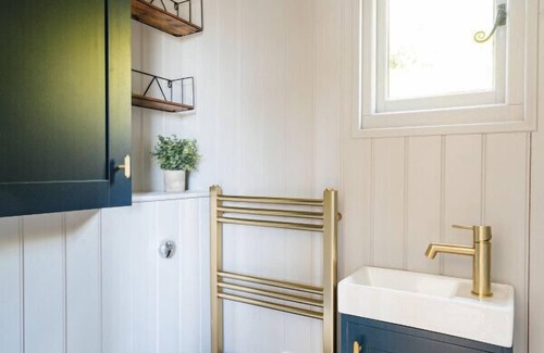 Chipping Campden Cabin | The Hut – Central Chipping Campden