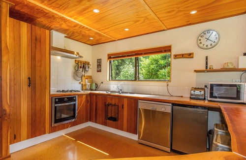 Ohakune House | The Hut Retreat - Ohakune Holiday Home