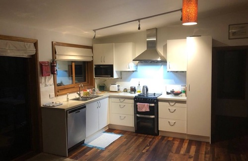 Abels Bay Apartment | The Hut; simple, close to coast and bush, low impact, warm and comfortable