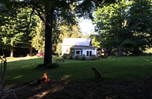 Hillsdale Apartment | The Hutch Country Inn of Hillsdale