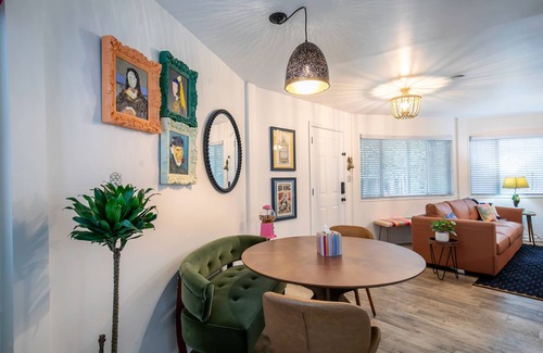 Oxford House | The Hutt, Discounted rate for LSU game day!