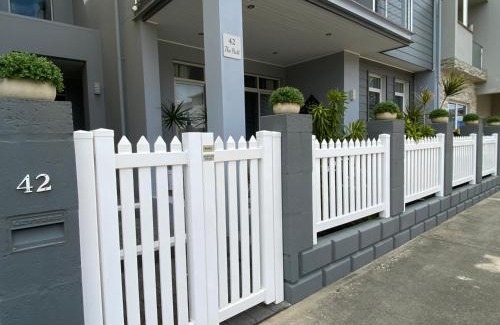 Mandurah Apartment | The Hutt on Mandurah Marina