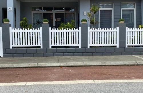Mandurah Apartment | The Hutt on Mandurah Marina