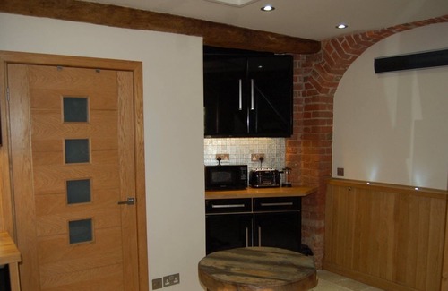 Kinver Cottage | The Hyde Dovecote Kinver, pet friendly holiday let