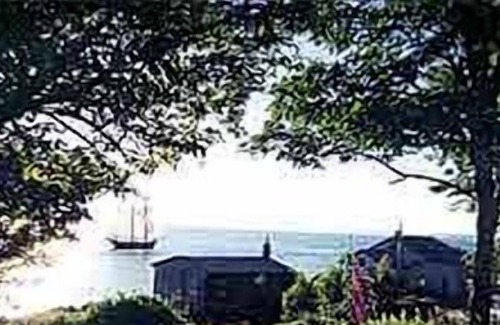 Mill Cove Cottage | The Ice House, Cottage 2, ("The Icicle")