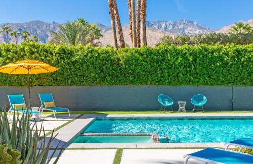 Palm Springs House | The Icon at Indian Canyons