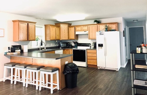 Kelleys Island Cottage | The ideal Kelleys Island family vacation rental