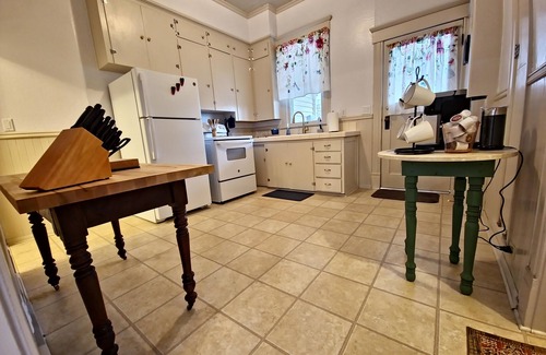 Lewiston House | The ideal medical professionals stay near St. Joe's RMC & LCSC in Lewiston.