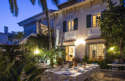 Ajaccio House | The ideal waterfront vacation home in Ajaccio