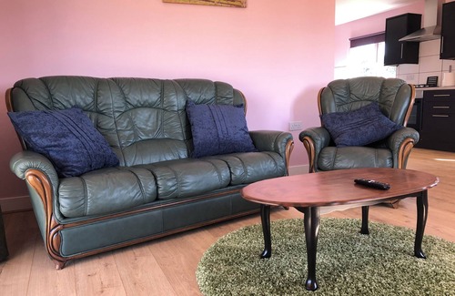 Bury St Edmunds Cabin | The Ideal Weekend Getaway in the Country - Wagtail Lodge