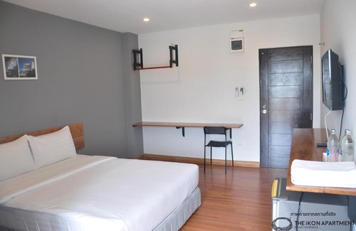 Phatthana Nikhom Apartment | The iKon Apartment