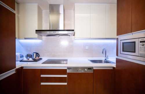 Downtown Beijing Hotel | The Imperial Mansion, Beijing Marriott Executive Apartments