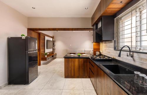 Domlur Apartment | The Indigo Arc-Nr Manipal Hospital-Indiranagar-Red Olive