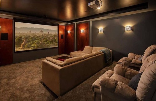 Southwest Mission Villa | The Infinity Villa | No Service Fees | Theatre
