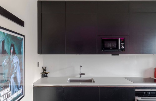 Soho Apartment | The Influencer Suite - Soho - by Frankie Says