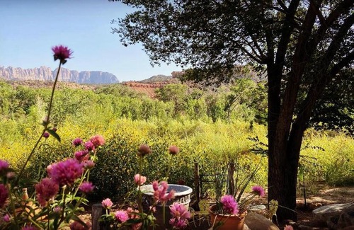 Zion National Park South Entrance Bed & Breakfast | The Inn at 37 Main