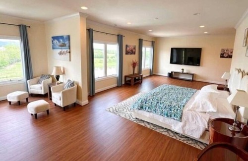 Purcellville Bed & Breakfast | The Inn at Grass Roots Hill
