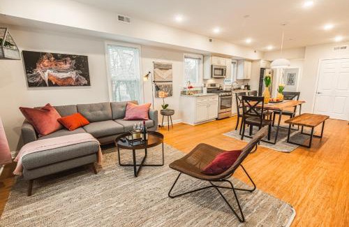 Newton Highlands Apartment | The Inn at Newton Highlands