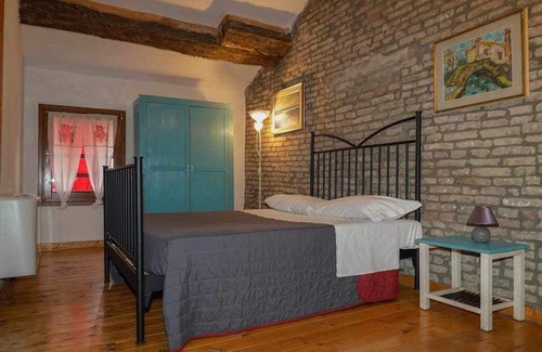 Medelana House | The Inn of the Artists