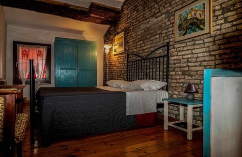 Medelana House | The Inn of the Artists