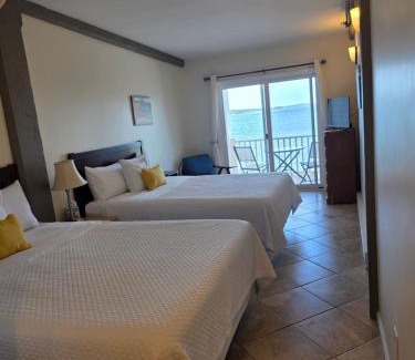 Lubec Hotel | The Inn on the Wharf
