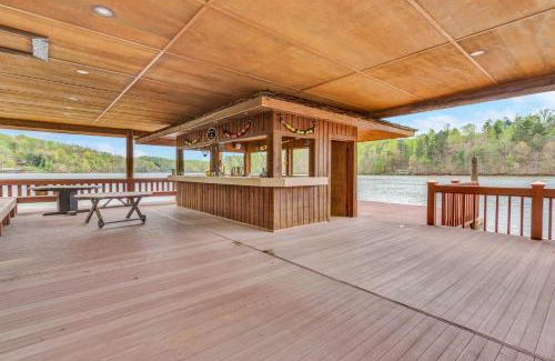 Moneta House | The Inner Banks