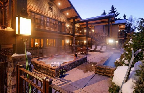 West End Apartment | The Innsbruck Aspen by Frias