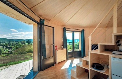 Saint-Vincent-de-Cosse House | The Insolite de charme with Spa and Panorama, near Sarlat!