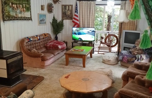 Rotoma House | The internal granny flat.