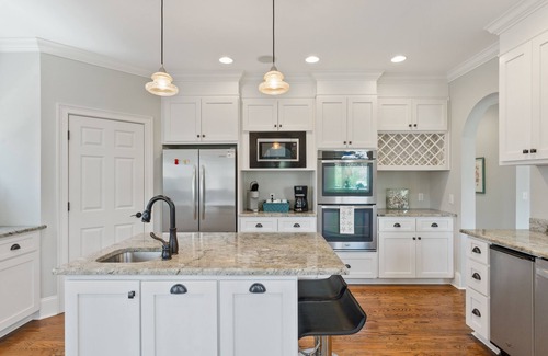 Edisto Island House | The Island Duck Away. Luxurious Beach House. Steps to beach, on the Golf Course