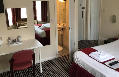 Douglas House | The Island & Fairfield