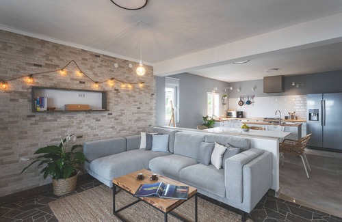 Bol Apartment | The Island Place, Bol - stunning views spacious seaside apartment