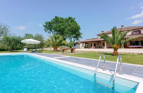Campli Villa | tHE Italian Dream Villa - Pool, Spa & Wine