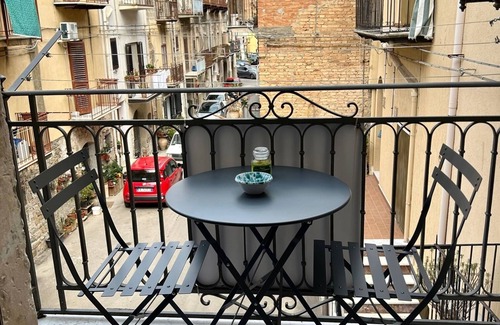 Santo Stefano di Camastra Apartment | The Palace B&B and apartments- Little apartment