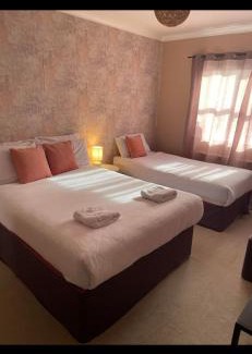 Clifden Hotel | The Ivy Rooms