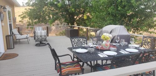 Bradley House | The J's Nest Cottage