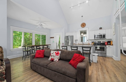 Cherry Valley House | The Jack Pine - 50 Hollow