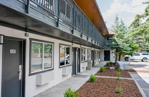Jackson Hotel | The Jackson SouthTown