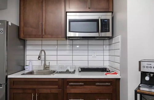 Airdrie Apartment | The Jade Place