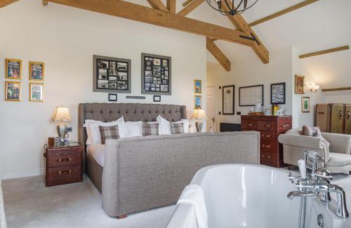 Bolventor Hotel | The Jamaica Inn, Bodmin, Cornwall - The Coaching Inn Group