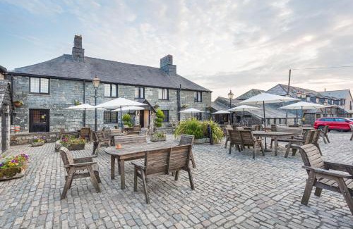 Bolventor Hotel | The Jamaica Inn, Bodmin, Cornwall - The Coaching Inn Group