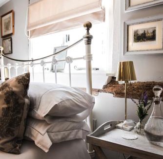 Colchester Bed & Breakfast | The Jasmine Room